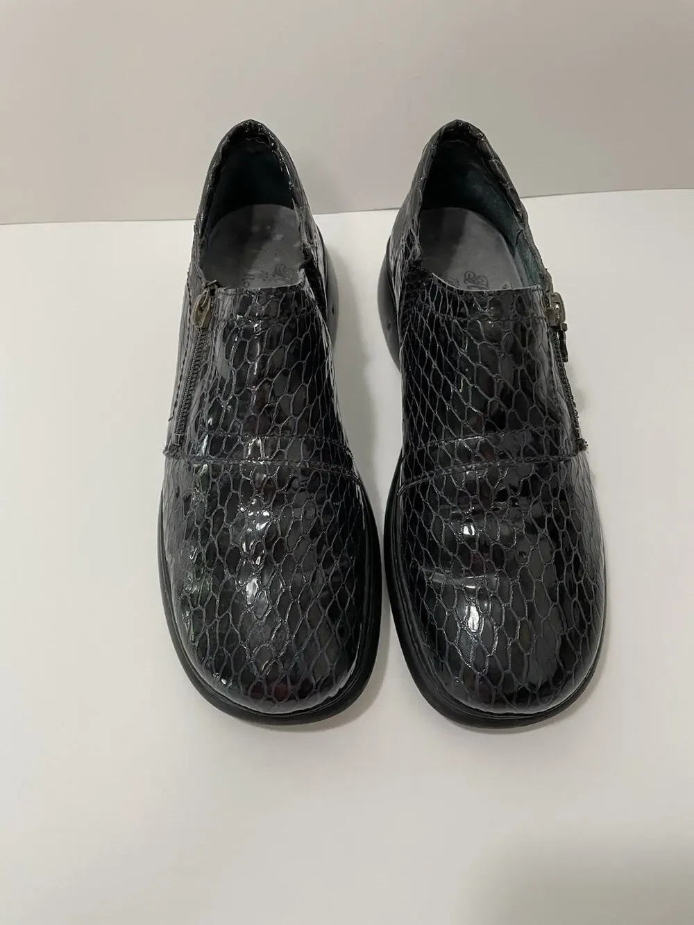 Womens Helle Comfort By Romus Size 38 Croc Print Slip On Loafers Black US 7.5